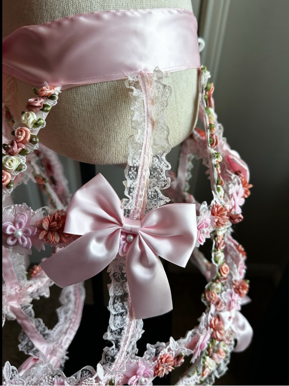 Sugar Thrillz by Dolls Kill ‘RAGS TO RICHES’ Pink Rosette Cage Hoop Skirt XXL/XL - Picture 7 of 9